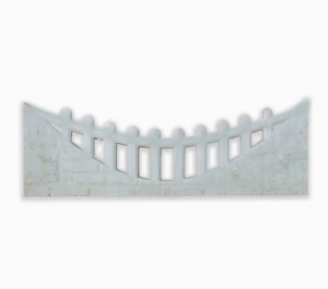 Castle top concrete gravel board Gravel boards offer an attractive solution to preventing the wooden fence panels coming into direct contact with the ground and running the risk of deterioration from rot and attacks from insects.