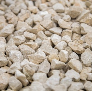 Our premium quality 20mm Cream decorative stones are a mixture of round and angular stones. This attractive mix of pale cream, buff, light brown will brighten up any landscaping project.